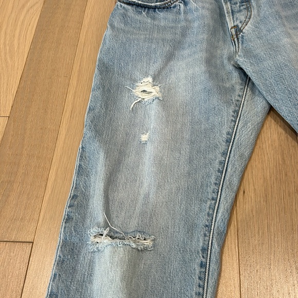 Distressed Vintage Levi’s Boyfriend Jeans. Size 26 - Picture 4 of 9